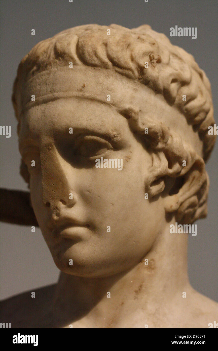 Greek Statue Nose Imágenes De Stock & Greek Statue Nose Fotos De Stock