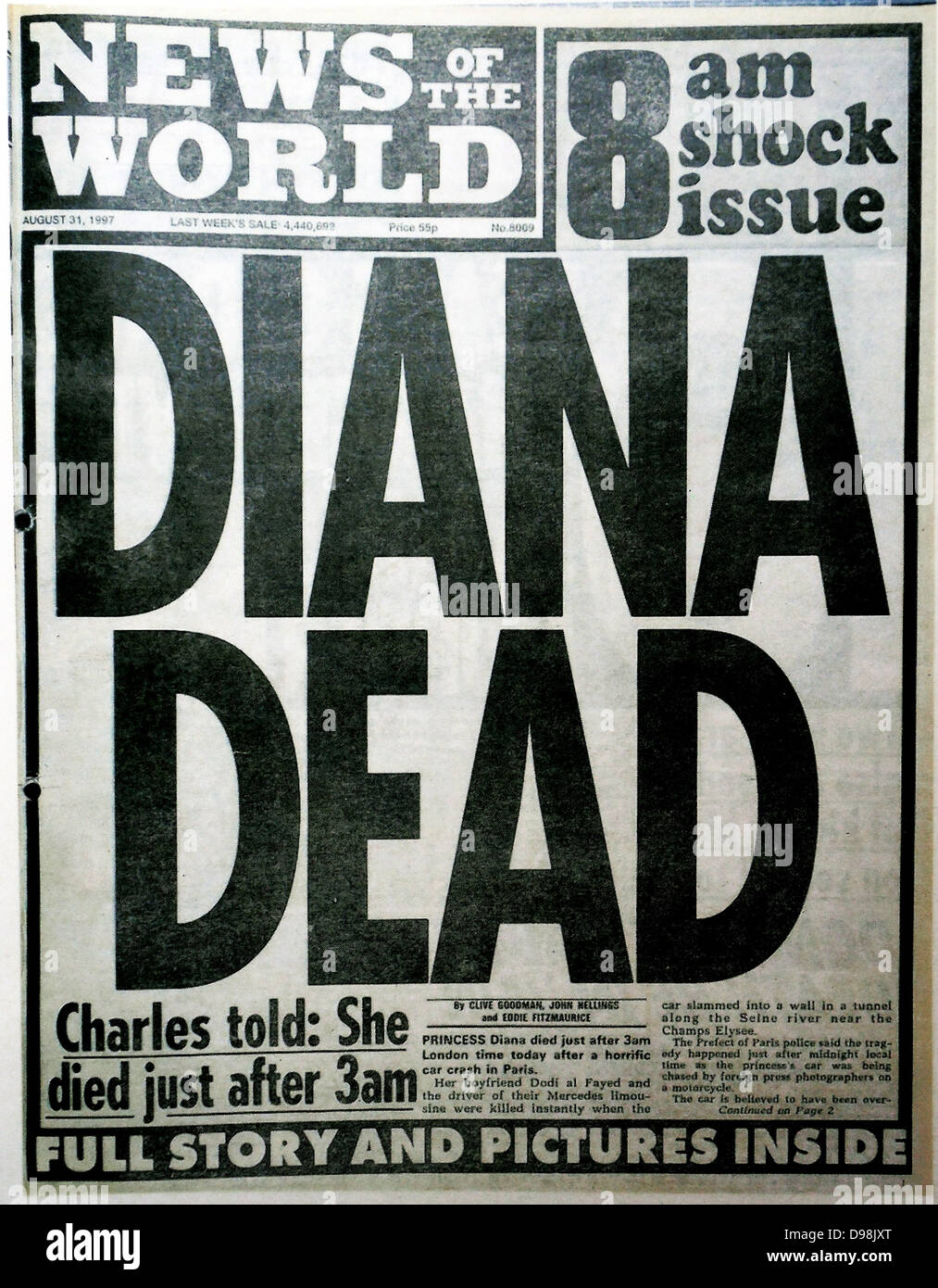 El 'News of the World, periódico, 10 de julio de 2011. Conmemorativa de la última edición del periódico lleva una reimpresión del problema marcando la muerte de la Princesa Diana (ex esposa del Príncipe Carlos de Gran Bretaña), en agosto de 19997- Foto de stock