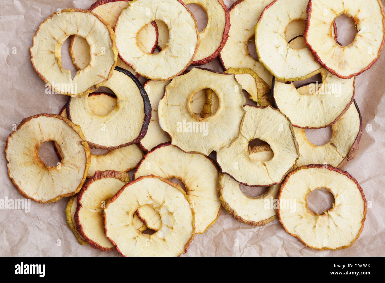 Anillos de manzana secadas Foto de stock