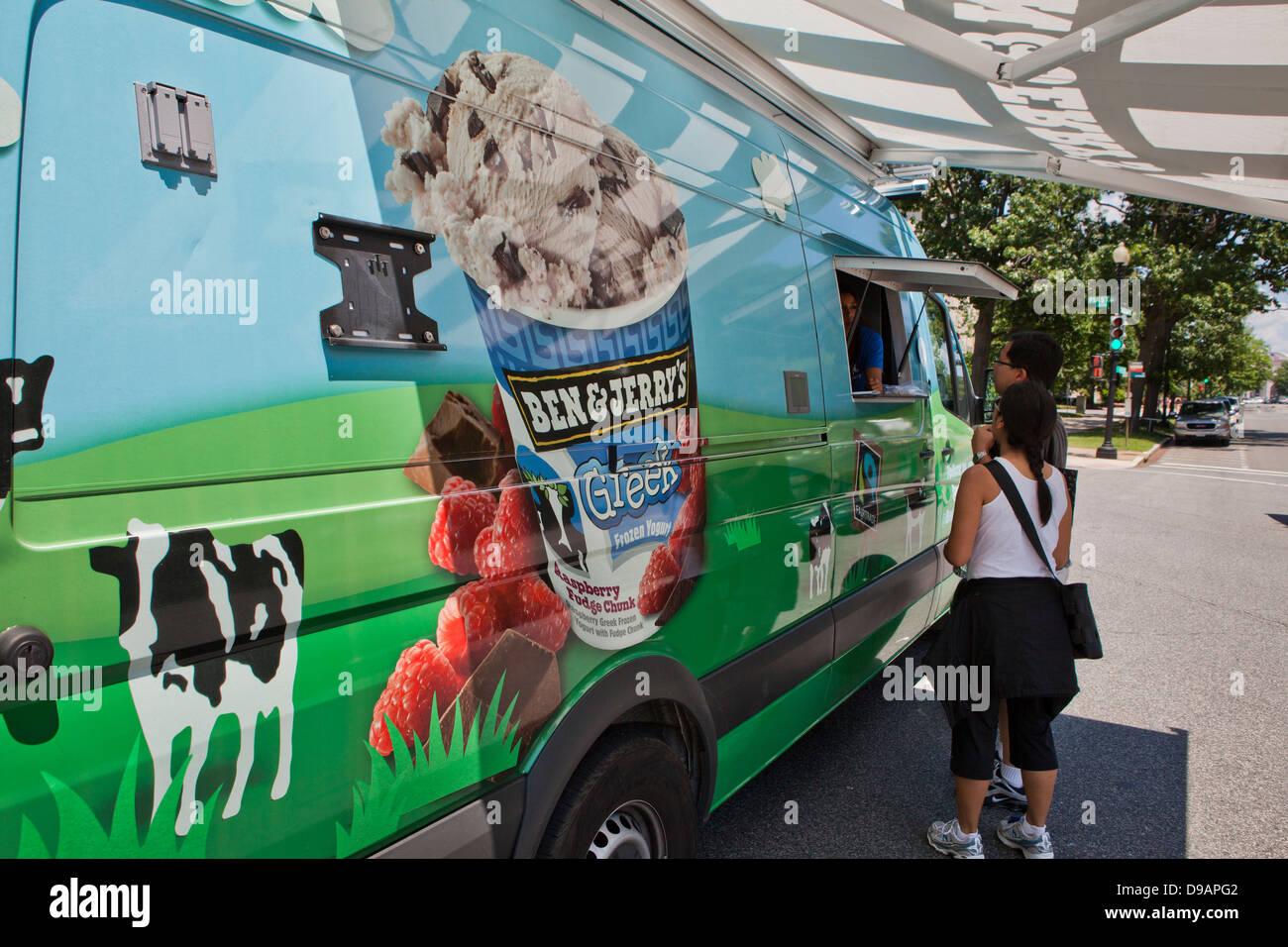 Ice cream truck fotografías e imágenes de alta resolución Alamy