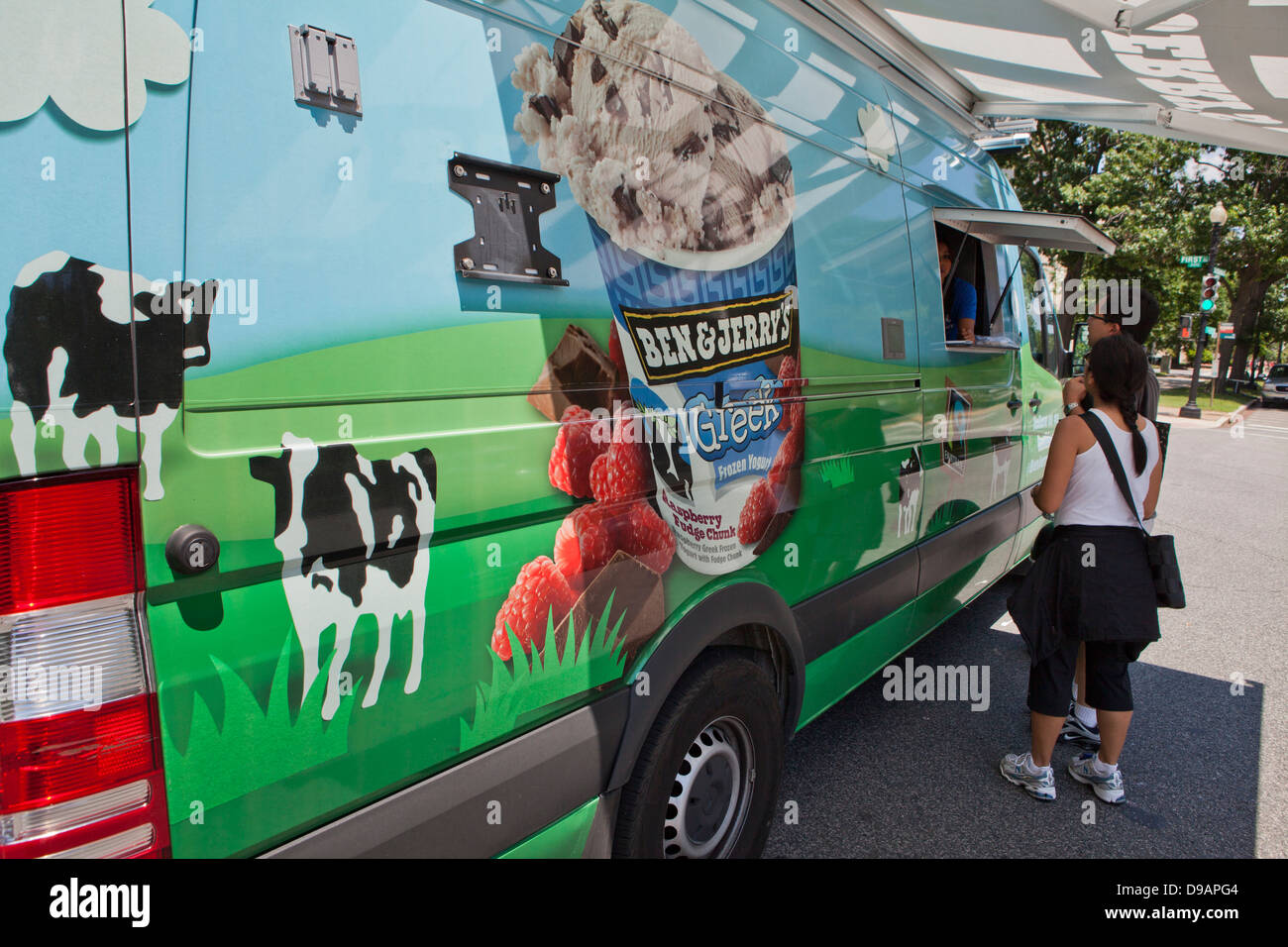 Ice cream truck fotografías e imágenes de alta resolución Alamy