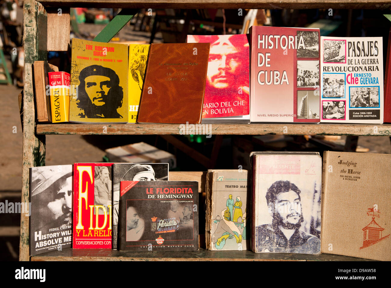 Libros sobre la historia de Cuba, La Habana, Cuba, El Caribe Foto de stock