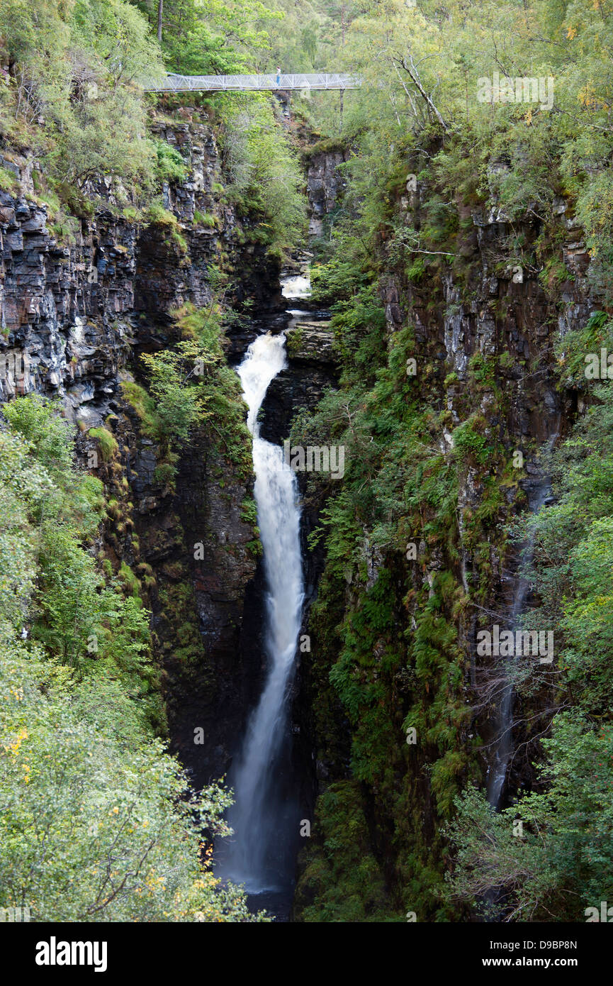 Cascada, cae de Measach, Highland, Escocia, Gran Bretaña, Europa, Corrieshalloch Gorge , Wasserfall, caídas de Measach, Hig Foto de stock