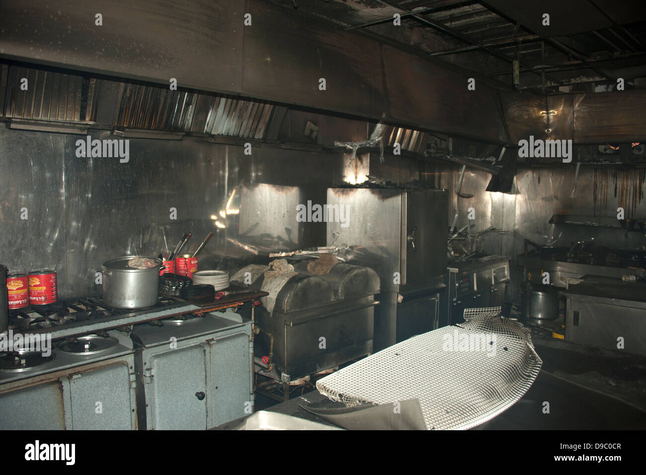 Restaurante Chino Cocina comercial grave incendio Fotografía de stock -  Alamy