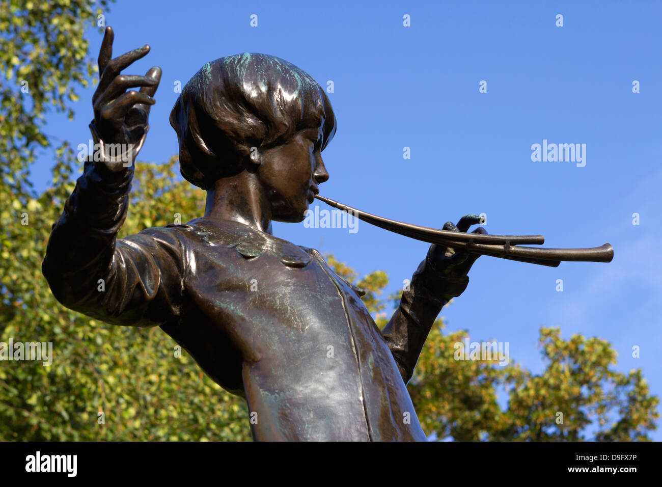 La estatua de Peter Pan, Kensington Gardens, Londres, Inglaterra, Reino Unido. Foto de stock