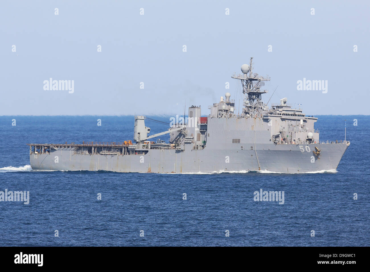 La base anfibia desembarque barco USS Carter Hall. Foto de stock