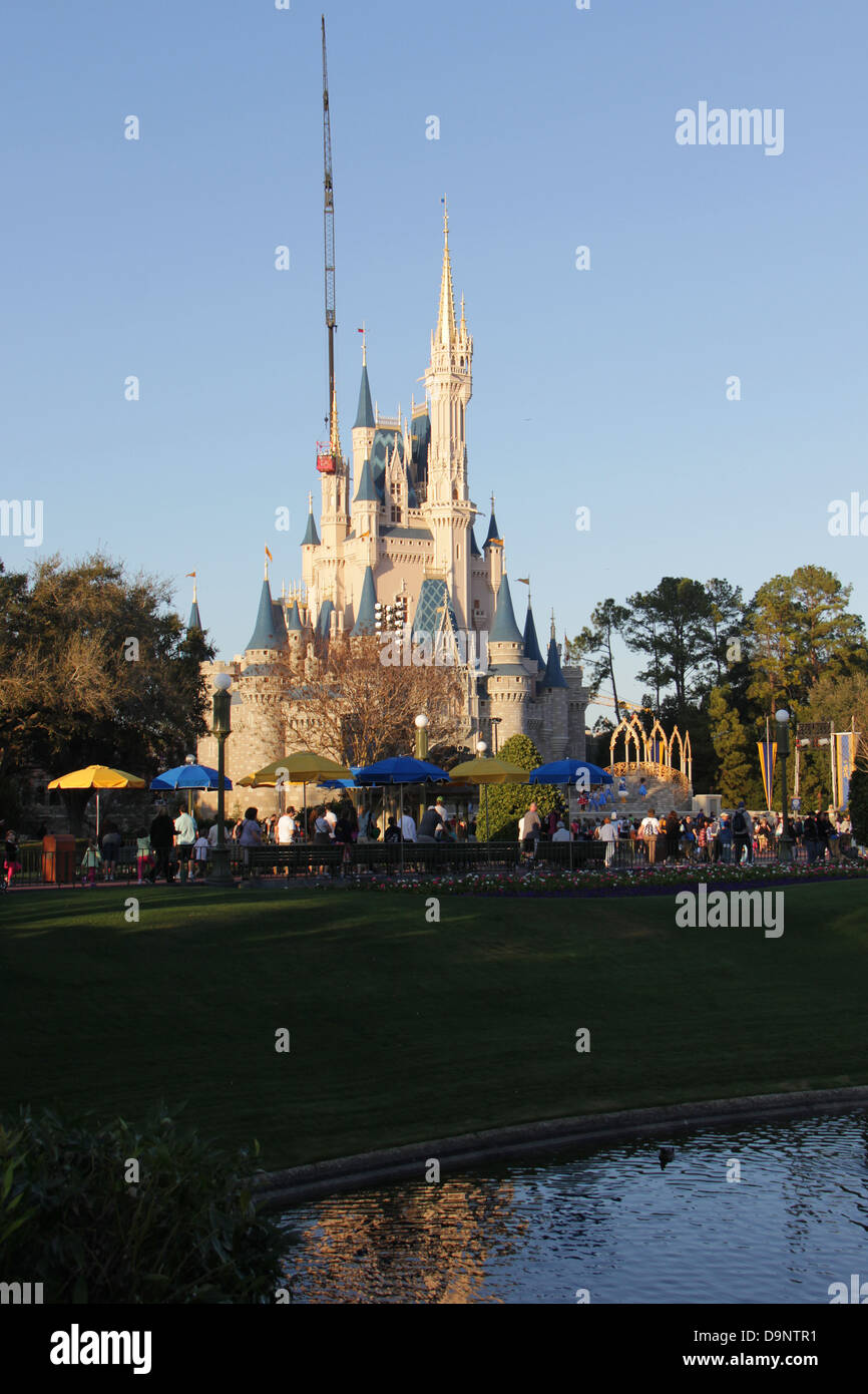 Cindirella's Castle en el Magic Kingdom, Walt Disney World, Orlando, Florida. Foto de stock