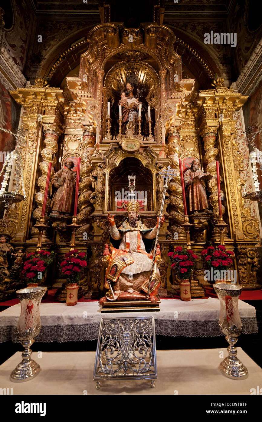 Capilla Dorada de la Catedral de Sevilla, Sevilla, España, la región de Andalucía. Foto de stock
