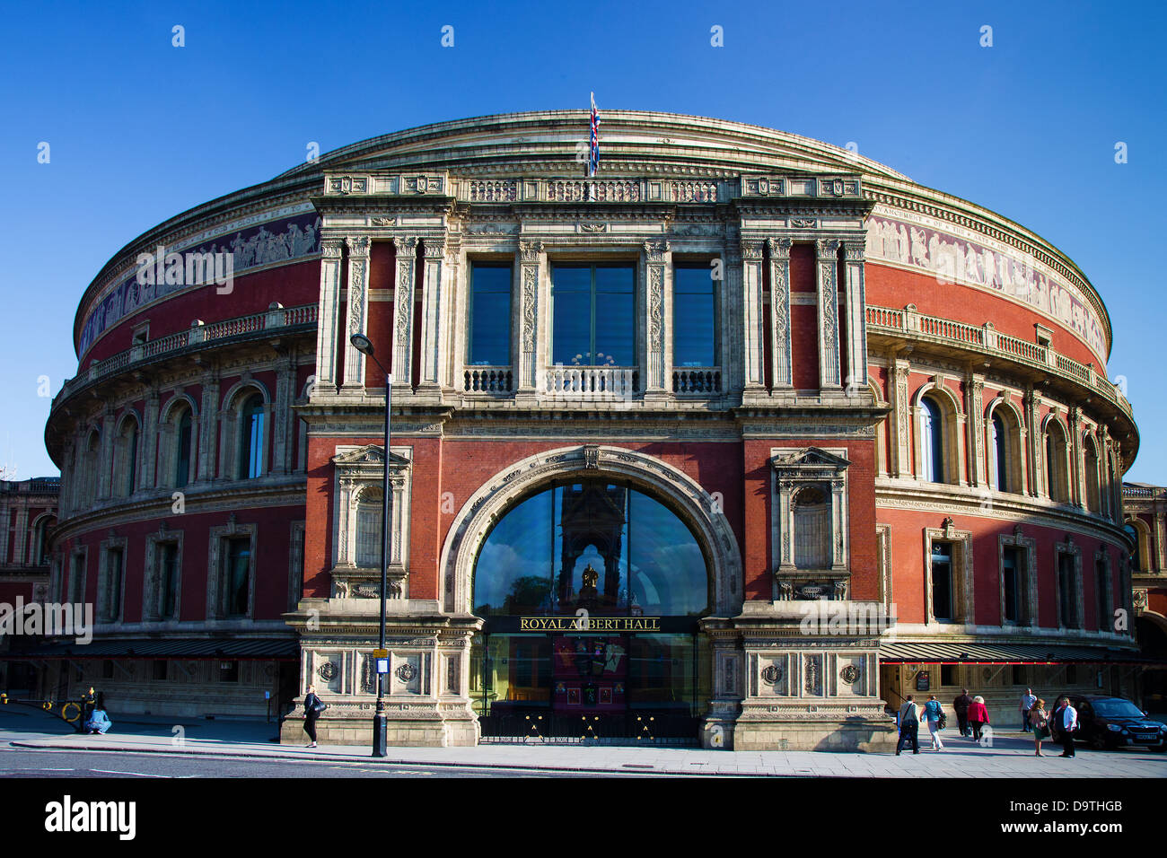 Lado Norte entrada del Royal Albert Hall, el Concert Hall, Kensington, Londres, Reino Unido. Foto de stock