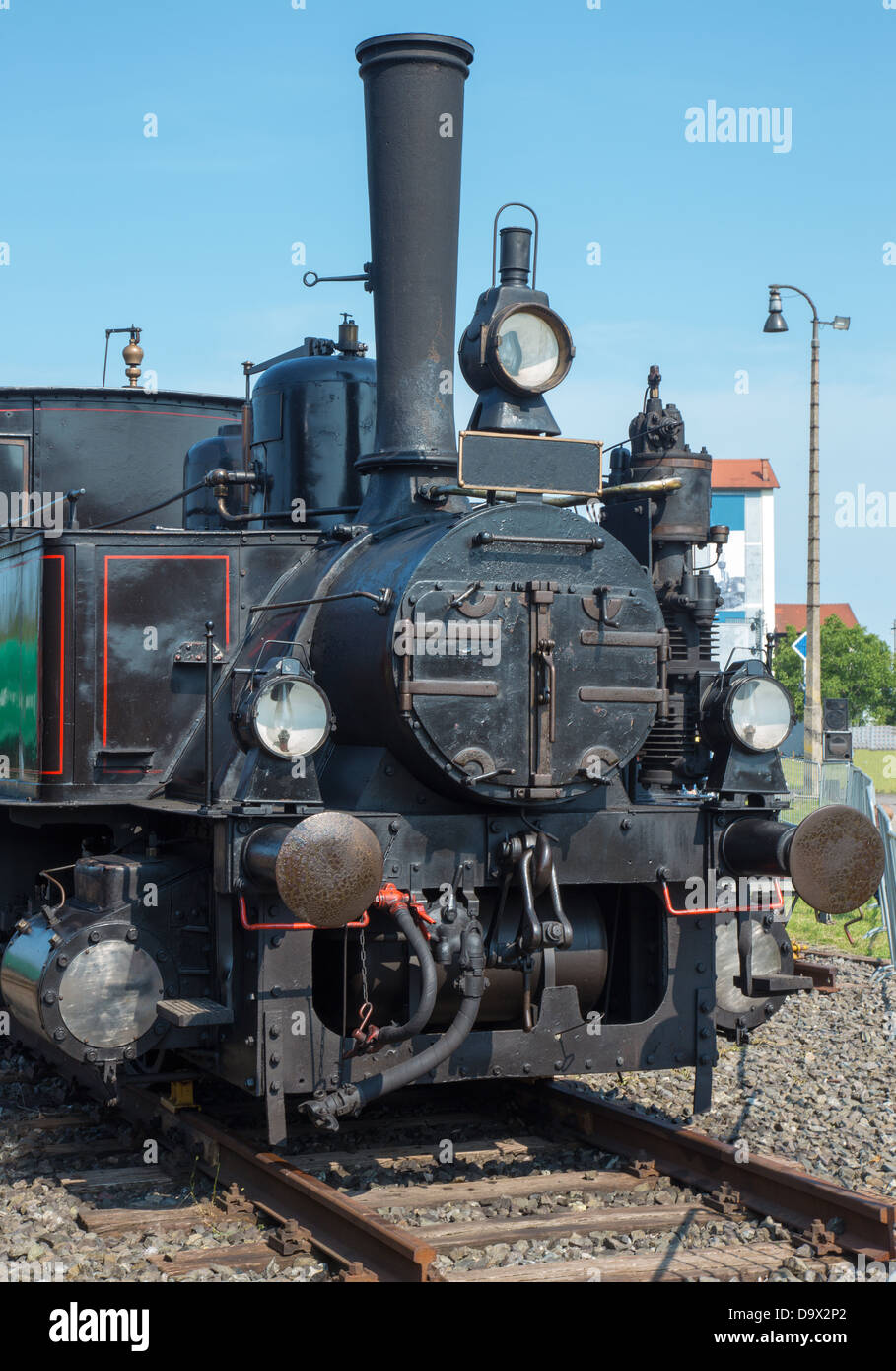 Antigua locomotora de vapor Foto de stock