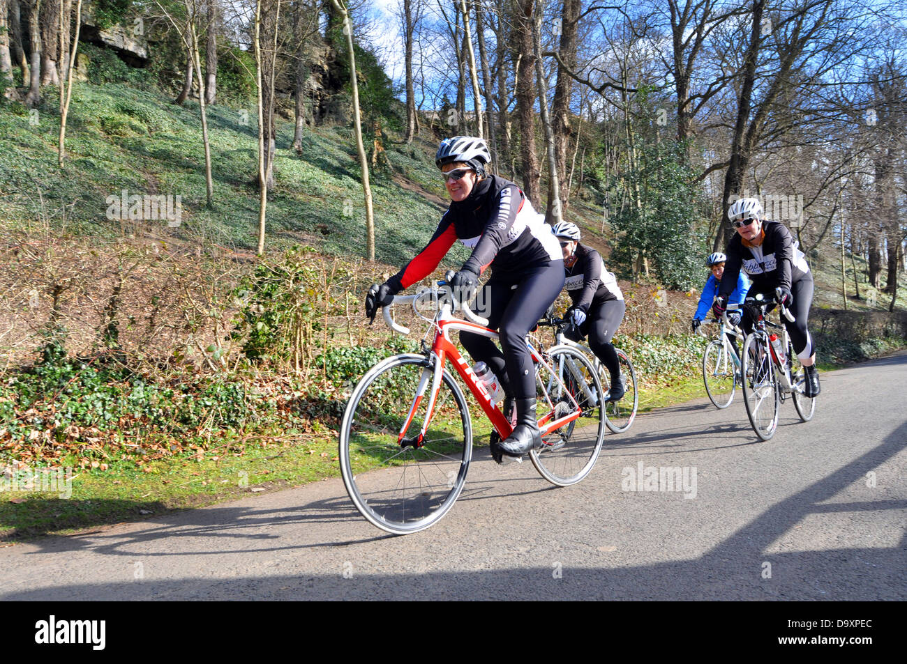 Club de Ciclismo de mujeres cabalgan juntos, North Yorkshire Foto de stock