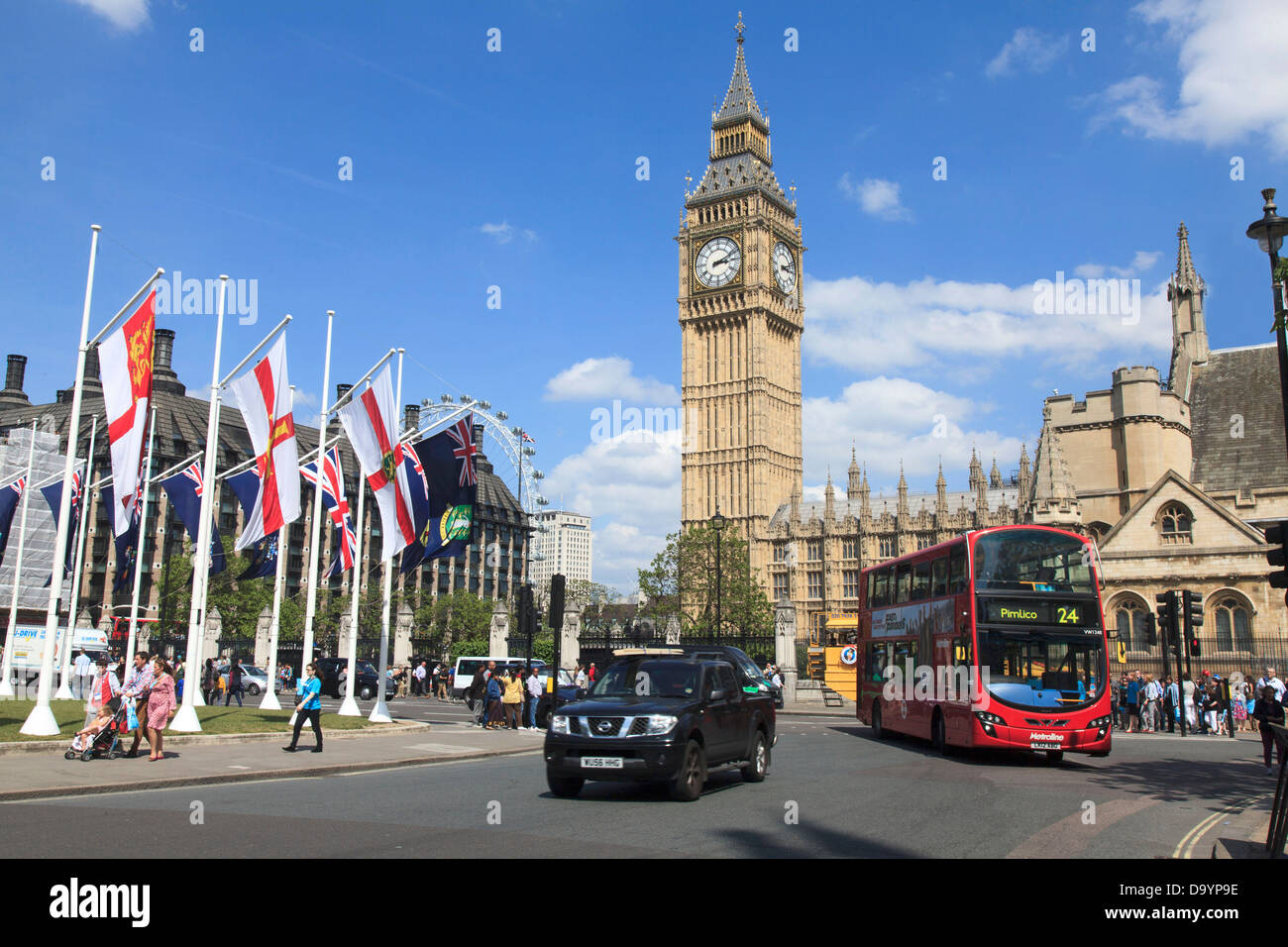 El Big Ben y las Casas del Parlamento en Londres Foto de stock