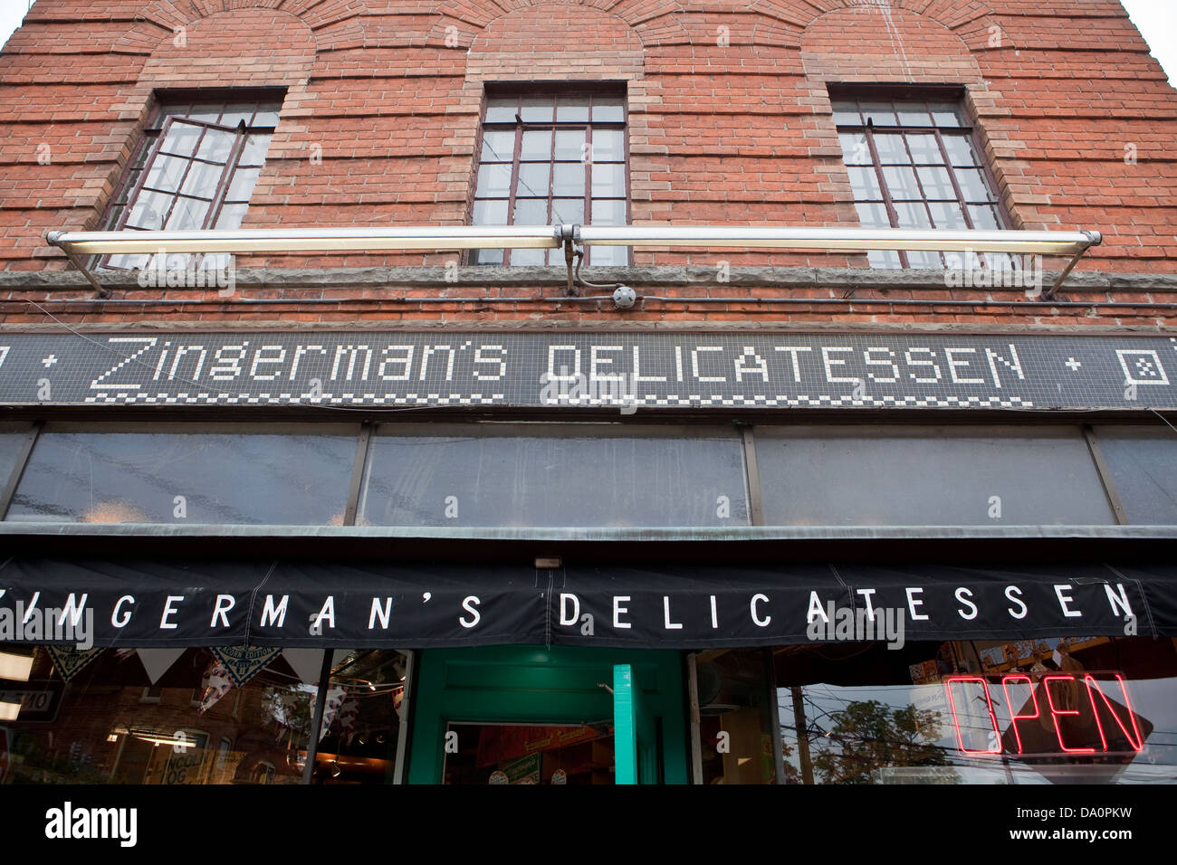 Zingermans delicatessen fotografías e imágenes de alta resolución Alamy
