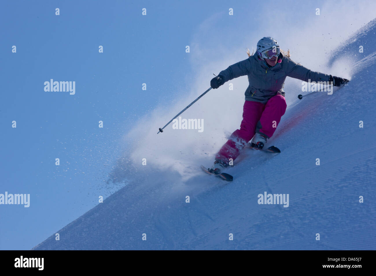 Esquí, deportes de invierno, Adelboden, invierno, cantón de Berna, en el Oberland Bernés, montaña, montaña, esquí, deportes de invierno, tallado, Swit Foto de stock