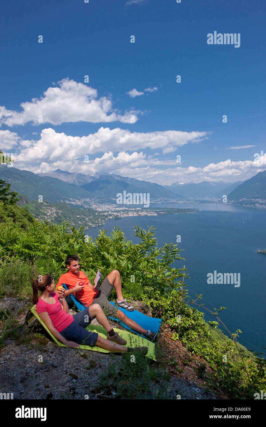 Vista, Lago Maggiore, Brissago, islas, islotes, Maggiadelta, cantón, TI, Ticino, en el sur de Suiza, el lago, el cuerpo de agua, agua, f Foto de stock