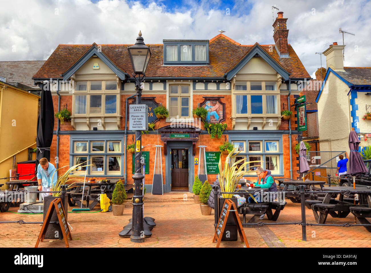 Pub a Poole Quay, en Dorset, Reino Unido Foto de stock