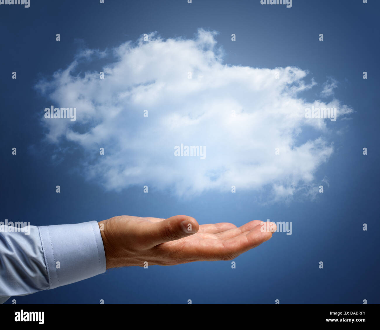 Cloud computing o sueños y aspiraciones concepto Foto de stock
