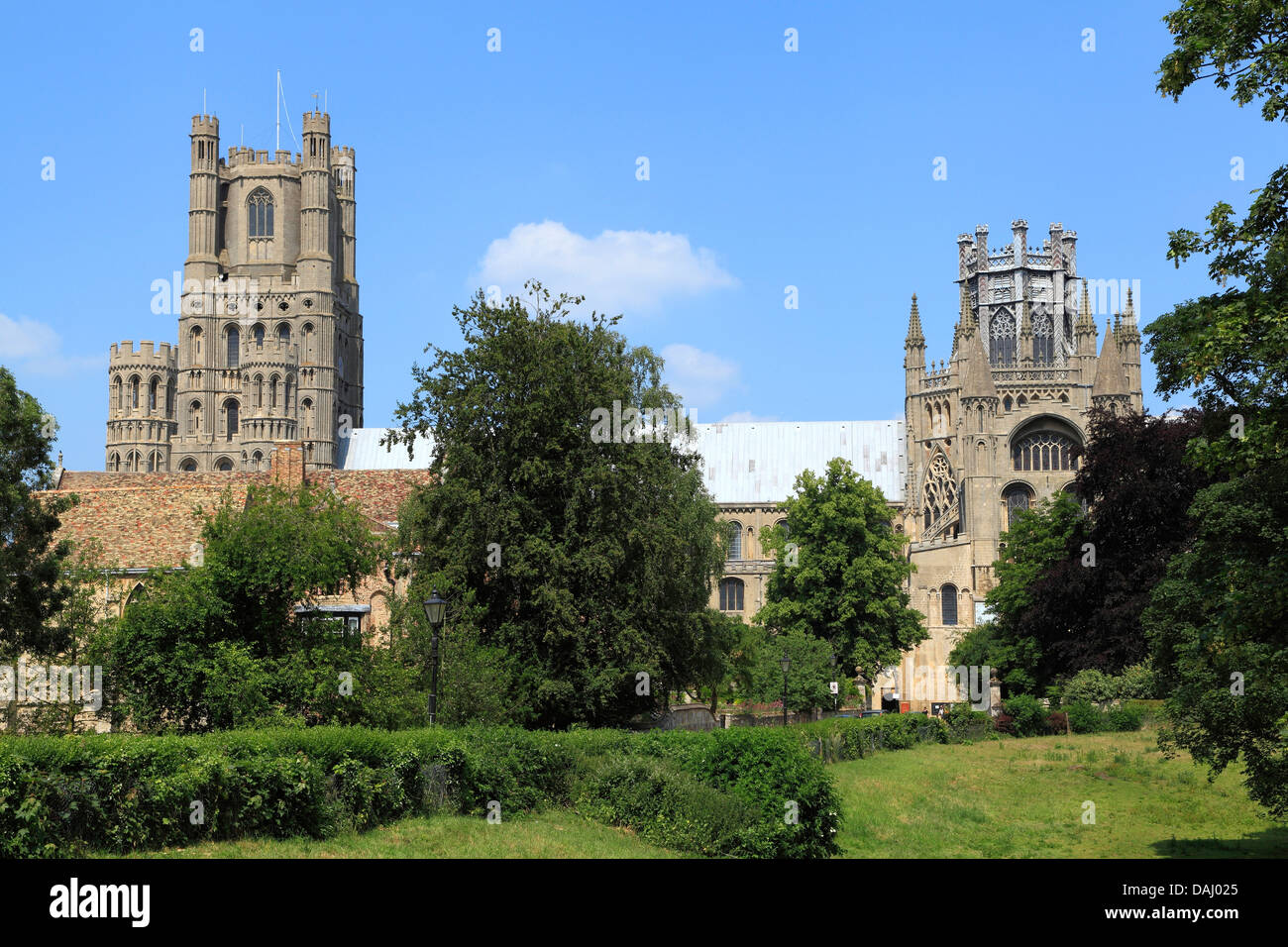 La catedral de Ely, la Torre Oeste y Octagon, Cambridgeshire Inglaterra Inglés catedrales medievales Foto de stock