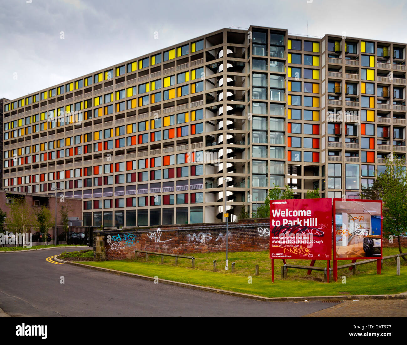 Detalle de Park Hill flats Sheffield, Inglaterra un edificio inaugurado