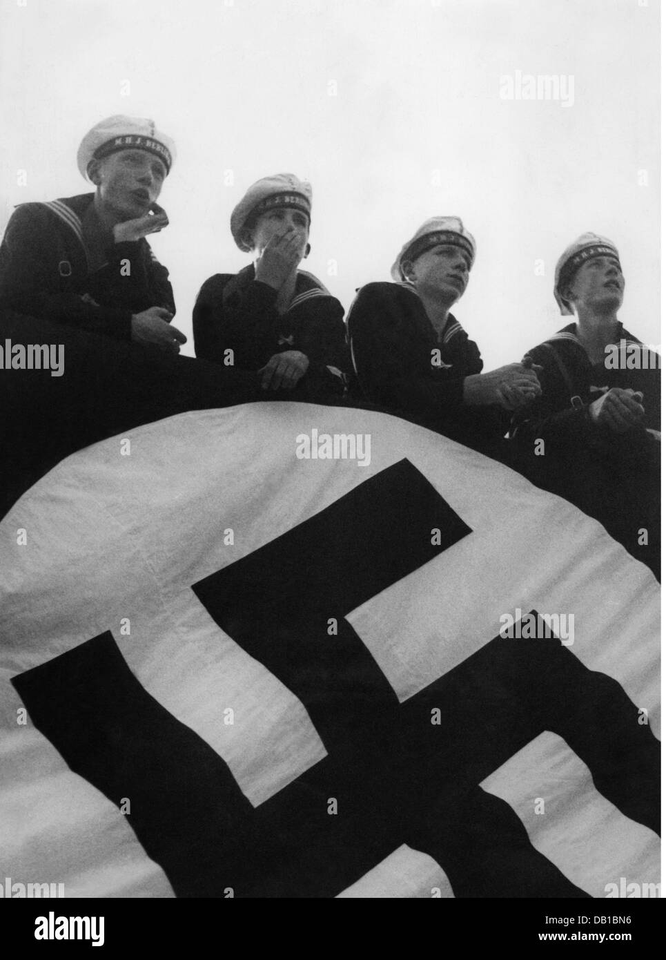 Nazismo / nacionalsocialismo, organizaciones, Hitler Juventud, Marine-HJ, jóvenes en un acto ceremonial, 1935, Derechos adicionales-Clearencias-no disponible Foto de stock