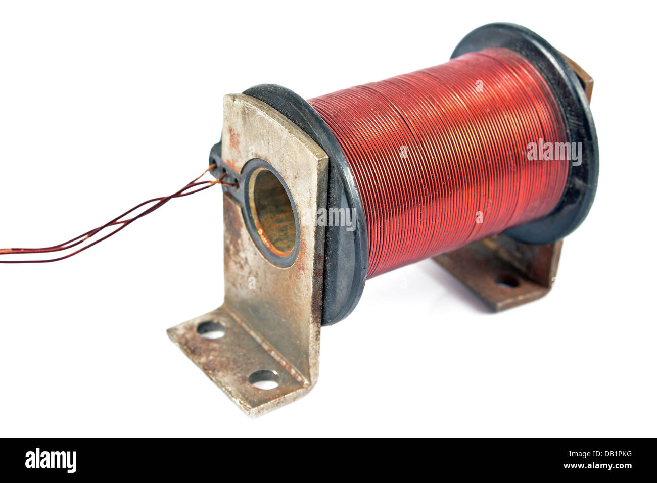 Motor de bobina eléctrica aislado en blanco Fotografía de stock - Alamy