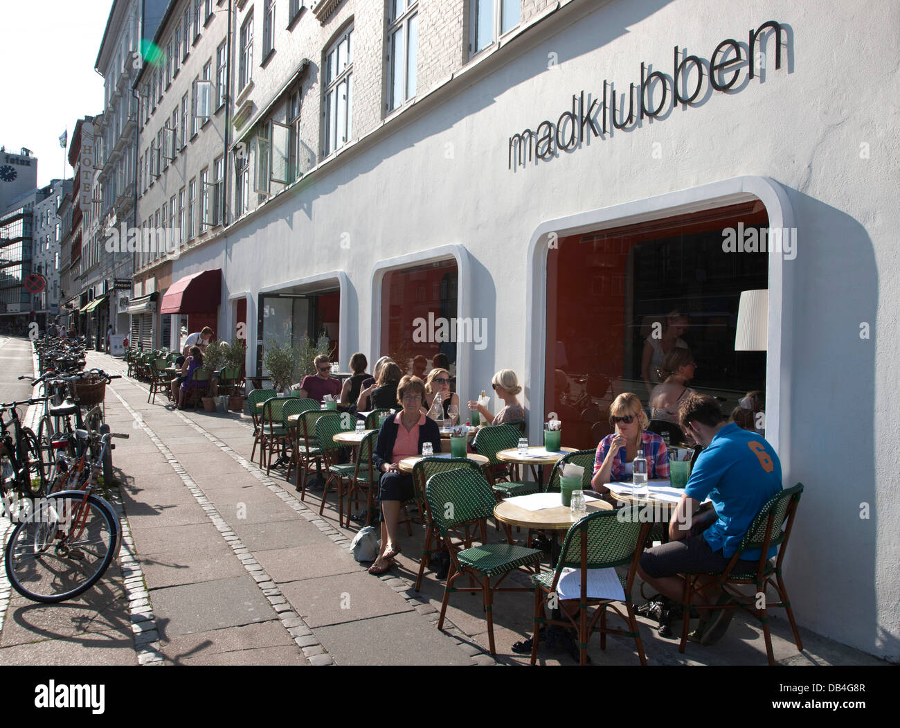 Copenhague, Dinamarca, el café, la vida en la calle Foto de stock