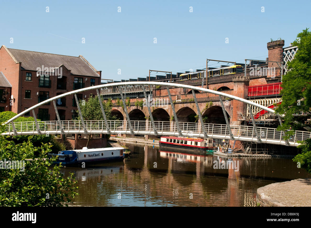Pasarela sobre Bridgewater Canal, Castlefield, Manchester, Reino Unido Foto de stock