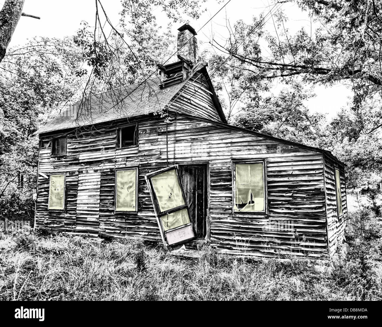Abandonar casa casa rural naturaleza país Foto de stock