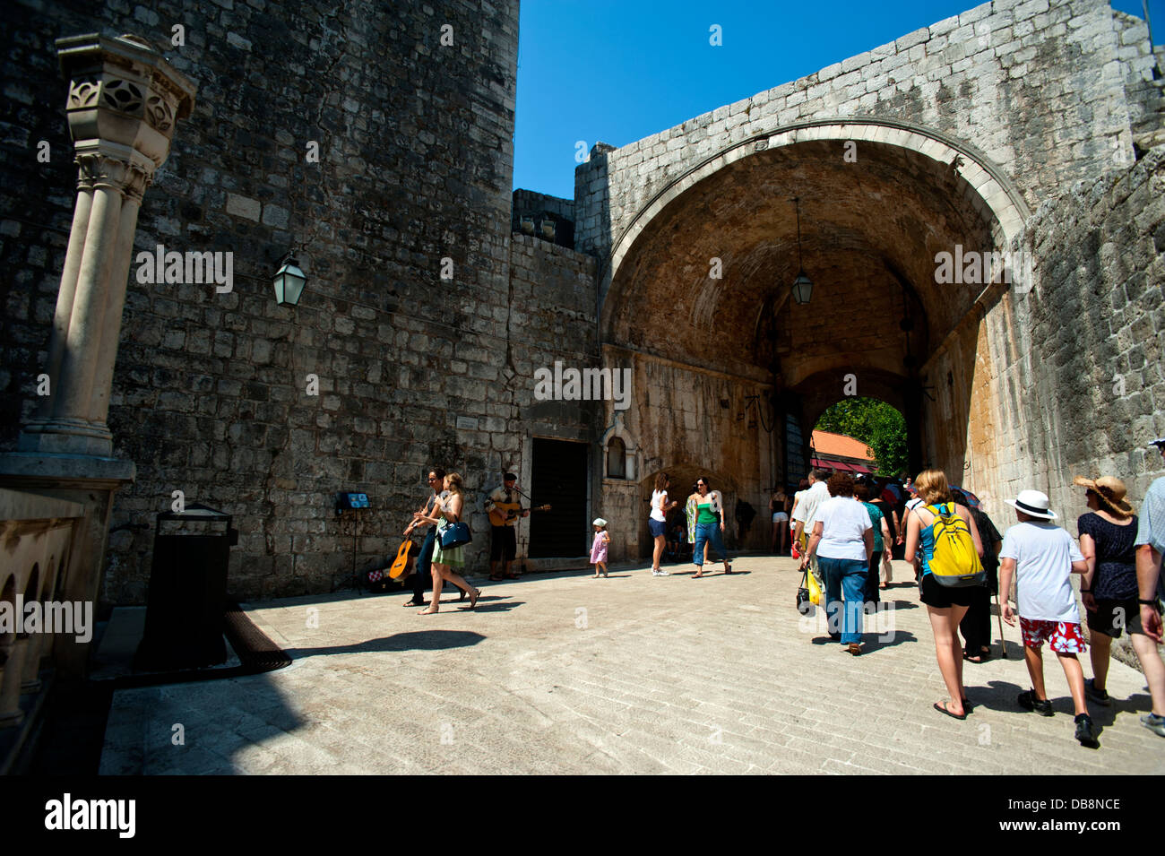 La Puerta Pile , casco antiguo de Dubrovnik. Croacia. Foto de stock