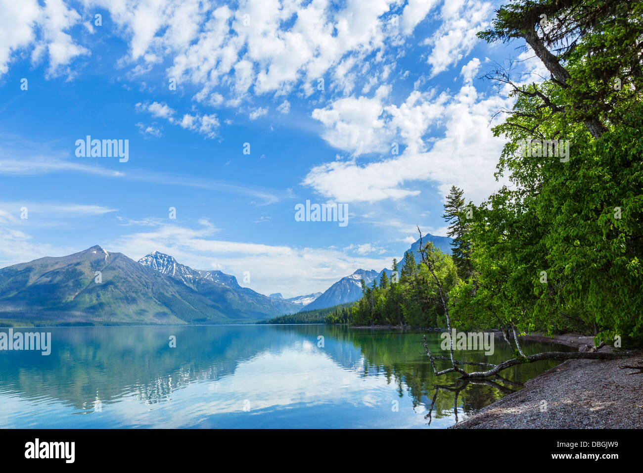 Lago McDonald, el parque nacional de Glacier, Montana, EE.UU. Foto de stock