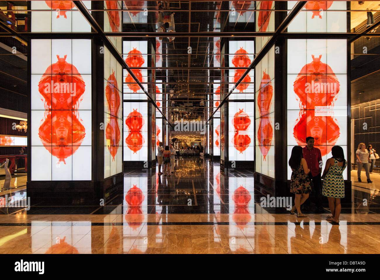 Las Columnas Del Vestibulo Del Hotel El Cosmopolitan Hotel Casino Y Resort Las Vegas Nevada Ee Uu Fotografia De Stock Alamy Las Columnas Del Vestibulo Del Hotel El Cosmopolitan Hotel Casino Y Resort Las Vegas Nevada Ee Uu Fotografia De Stock Alamy