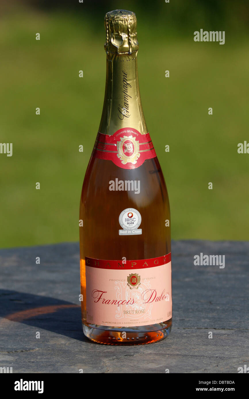 Botella de champaña rosada francois Dubois Champagne 132076 Foto de stock