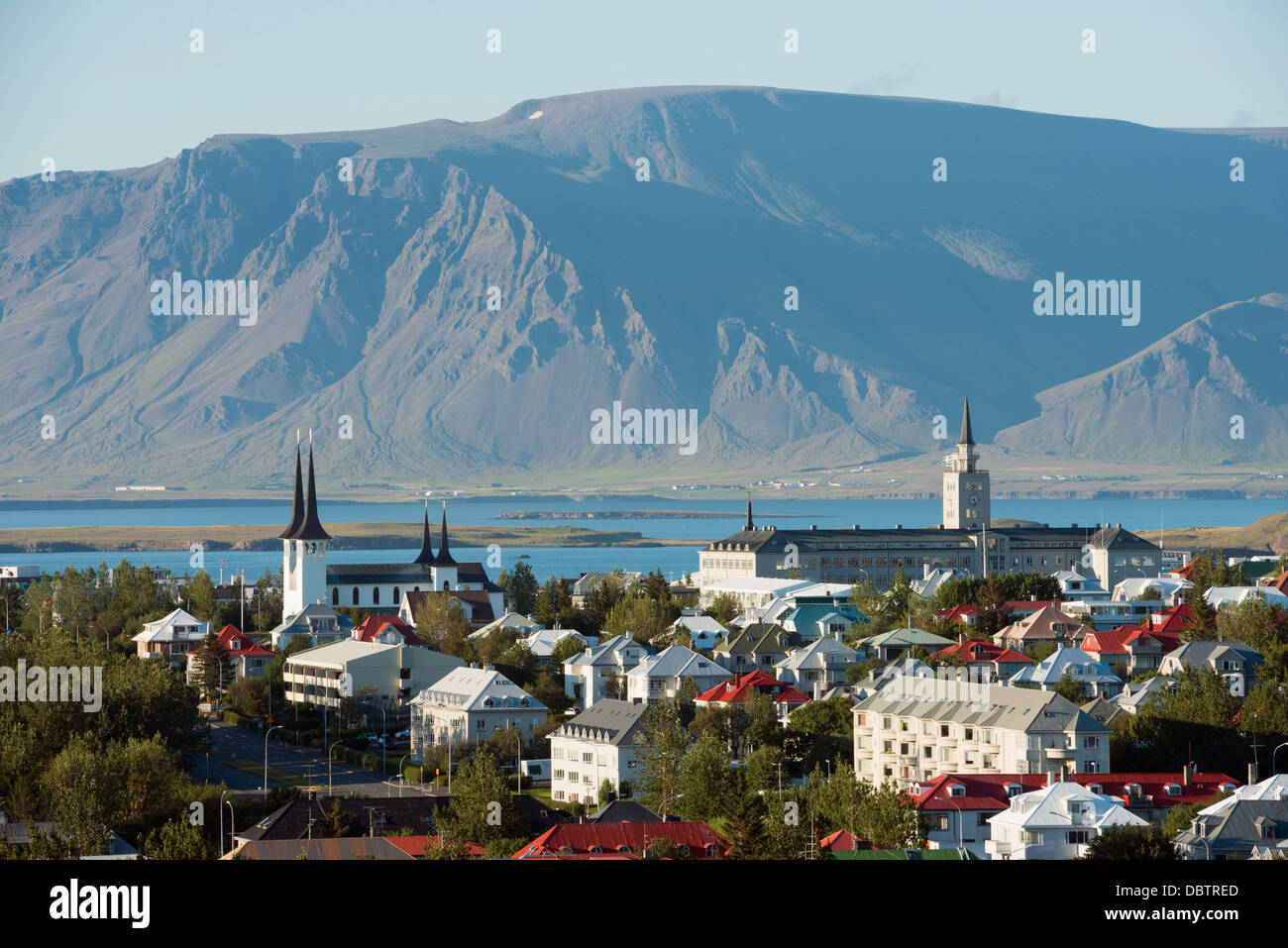 Vista de la ciudad, Reykjavik, Iceland, regiones polares Foto de stock
