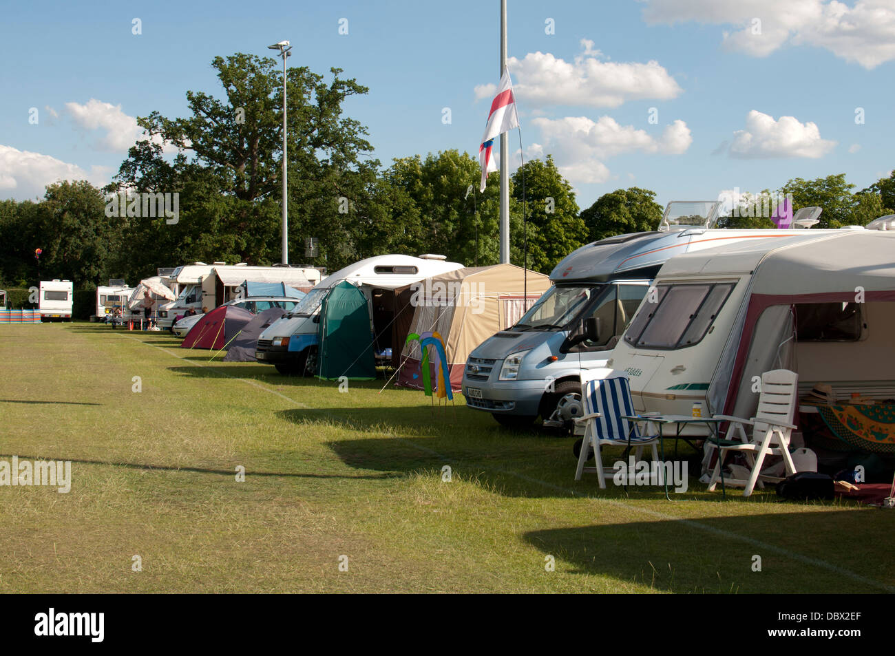 El Warwick Festival Folk camping, Warwick, Reino Unido Foto de stock