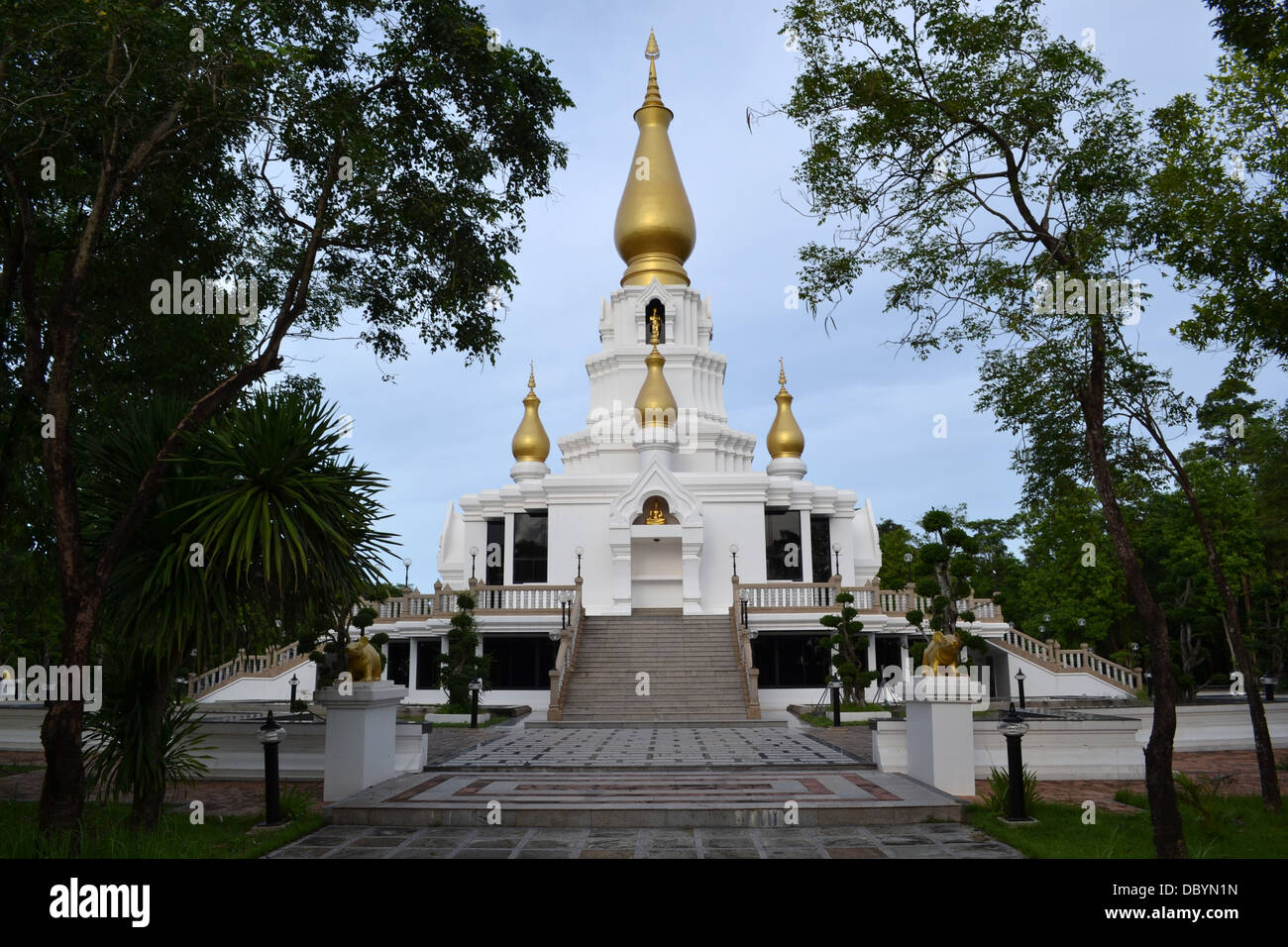 Wat Aran Ya prohibir Pot - Nongkhai Isan NE Tailandia Foto de stock