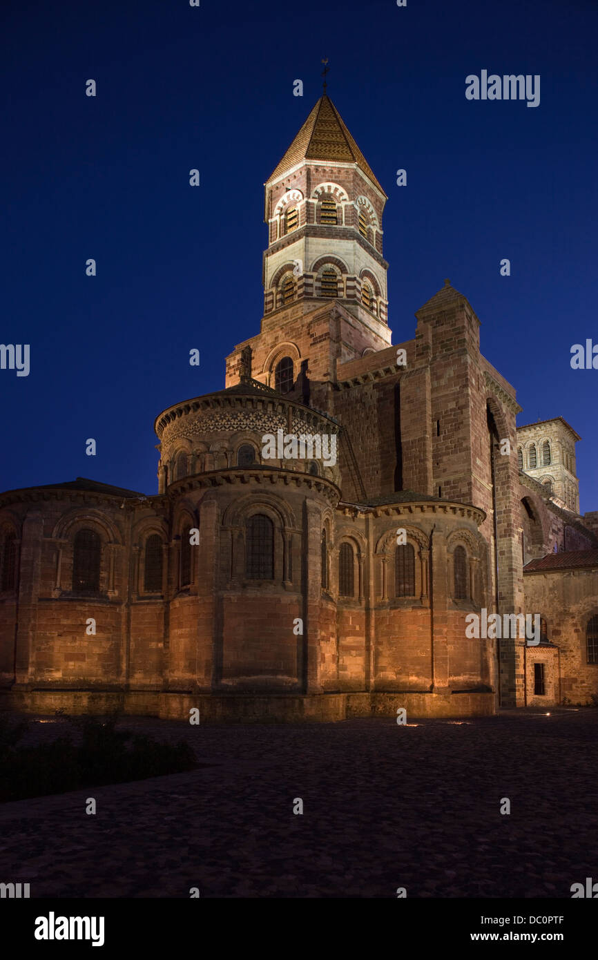 Basílica de Saint Julien BRIOUDE Haute Loire Auvernia Francia Foto de stock