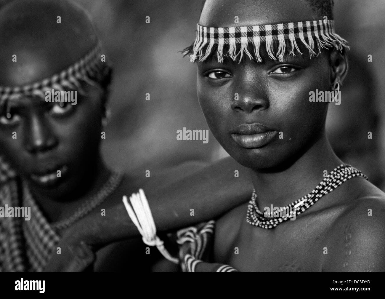 Las mujeres de la tribu Bodi, Hana Valle de Omo, de stock -