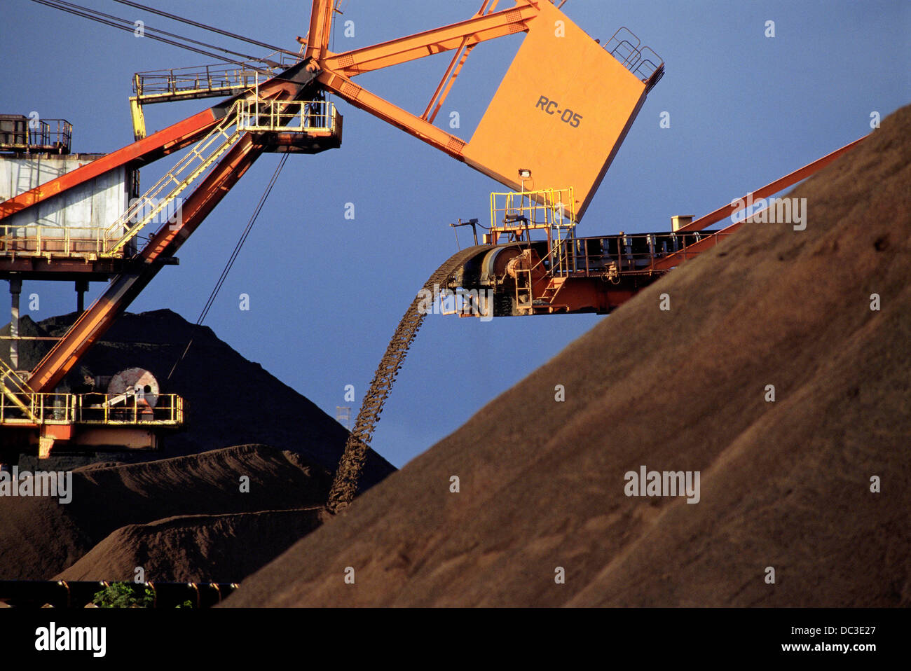 La extracción de mineral de hierro. Brasil Fotografía de stock - Alamy