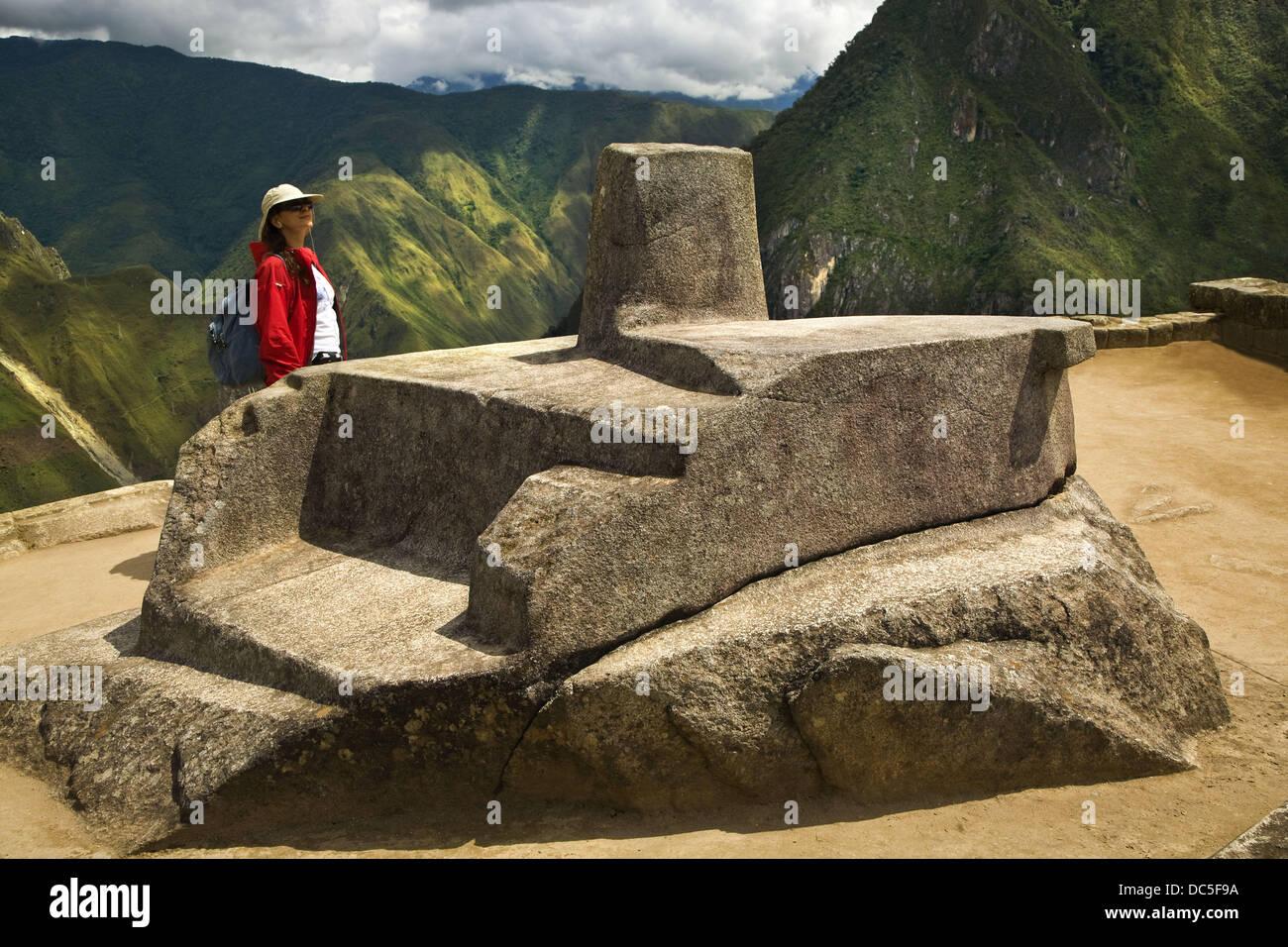 Reloj solar Intihuatana de Machu Picchu, la ciudad sagrada del imperio
