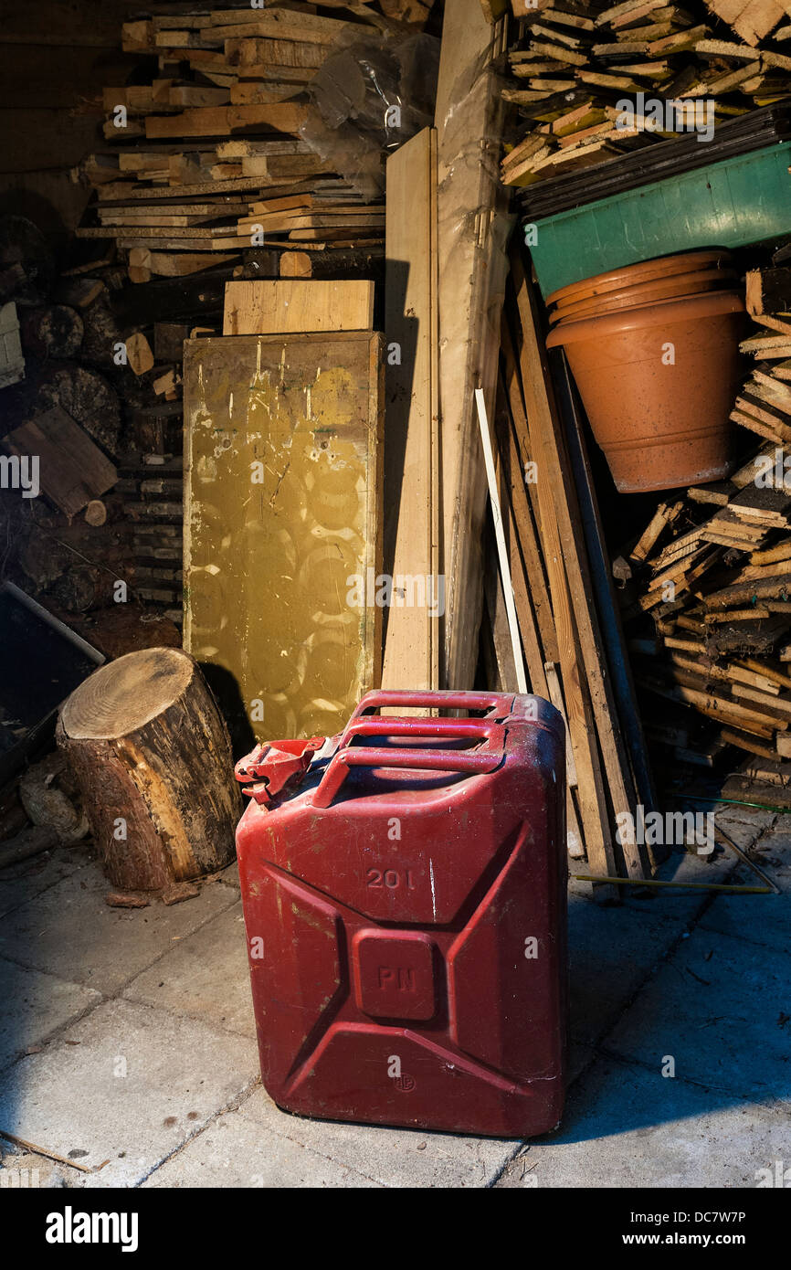 Gas de madera fotografías e imágenes de alta resolución Alamy