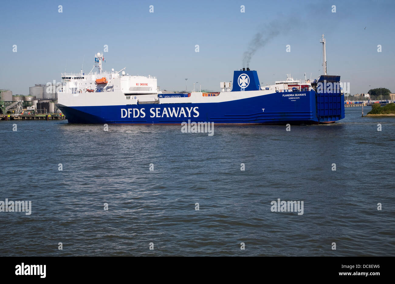 DFDS Seaways Flandria barco Puerto de Rotterdam, Países Bajos Foto de stock