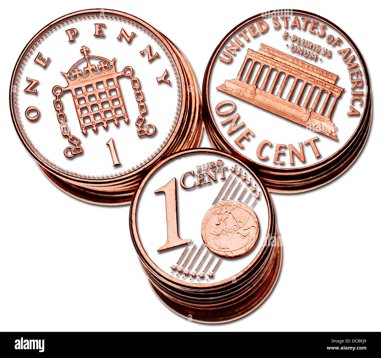 Los peniques británicos; American 1c piezas; Euro 1c los pedazos. Detalles recorte digitalmente, con sombras paralelas. Foto de stock