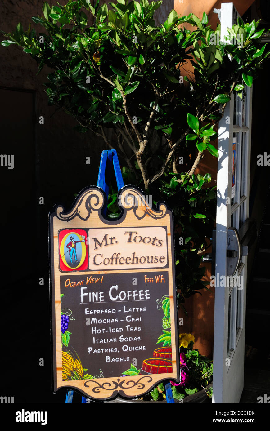 Elaboración artesanal de café fotografías e imágenes de alta resolución