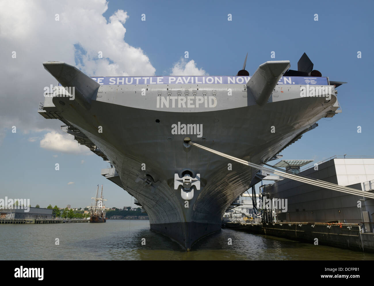 USS Intrepid aire portador de artesanía. Intrépido de Mar, Aire y Espacio Museo, NY Foto de stock