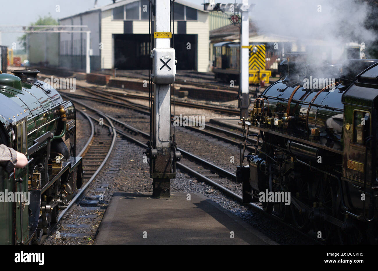 Romney, Hythe y Dymchurch Railway - New Romney: estación de Kent, Inglaterra Foto de stock