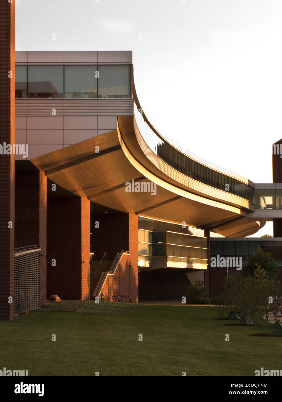 Edificio de Ciencias de la información, campus de la Universidad Estatal de Pennsylvania State College Pennsylvania, EE.UU. Foto de stock