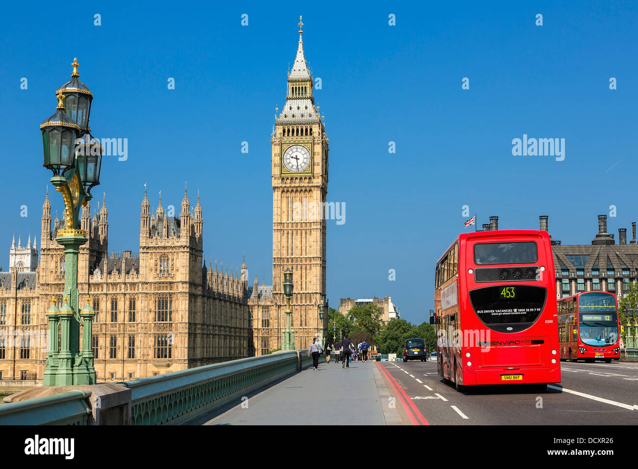 Londres, el puente de Westminster y las Casas del Parlamento Foto de stock
