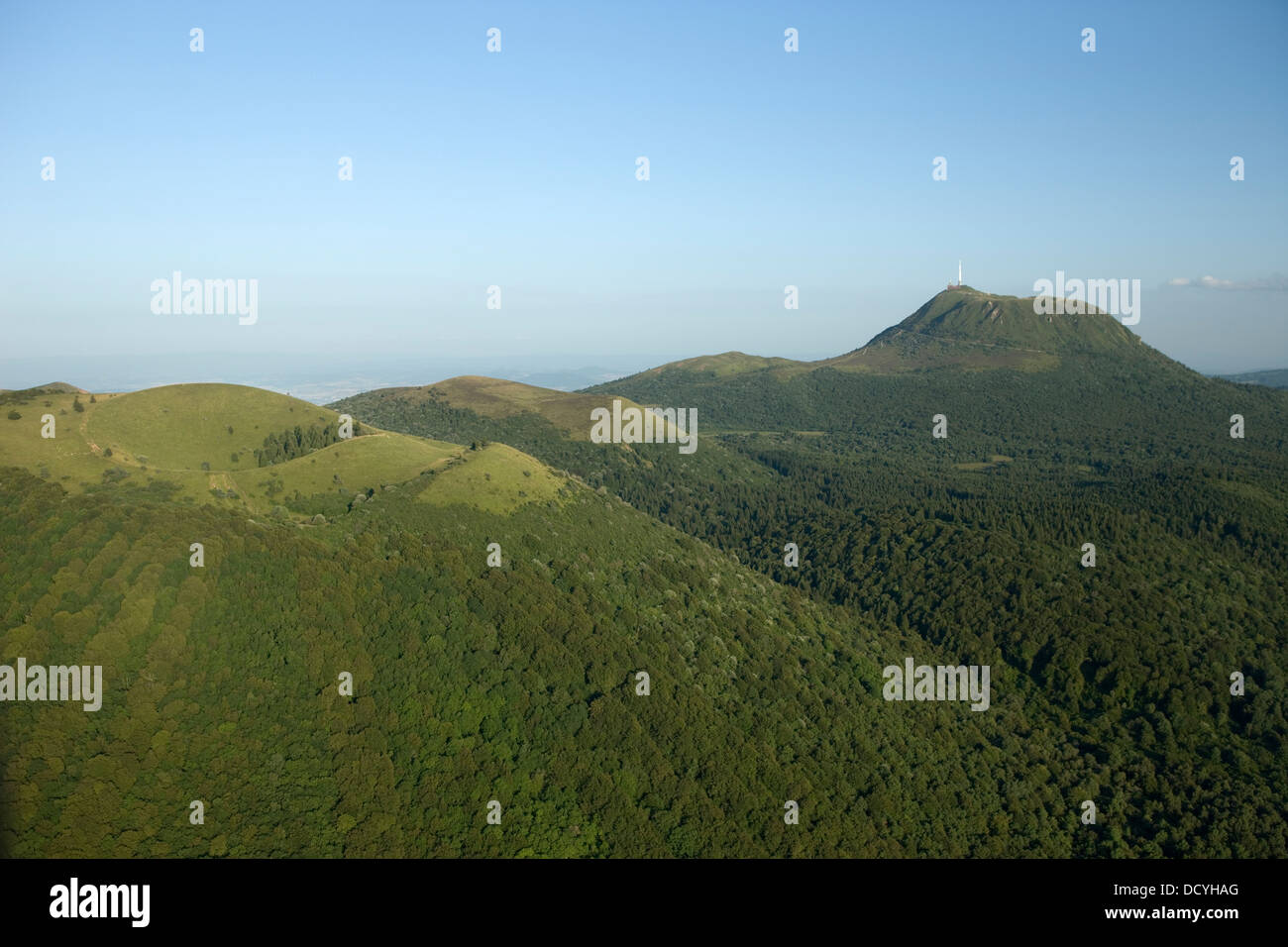 SANCY Parque Natural de los volcanes de Auvernia Francia Massif Central Foto de stock