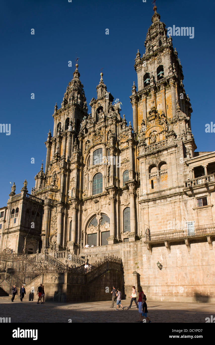 La Catedral de Saint James ciudad vieja plaza del Obradoiro de Santiago de Compostela, Galicia, España Foto de stock