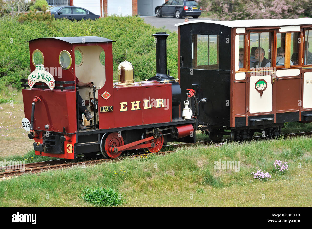 Tren de trocha angosta de Hayling paseo ferroviario, Hayling Island, Hampshire, Reino Unido Foto de stock